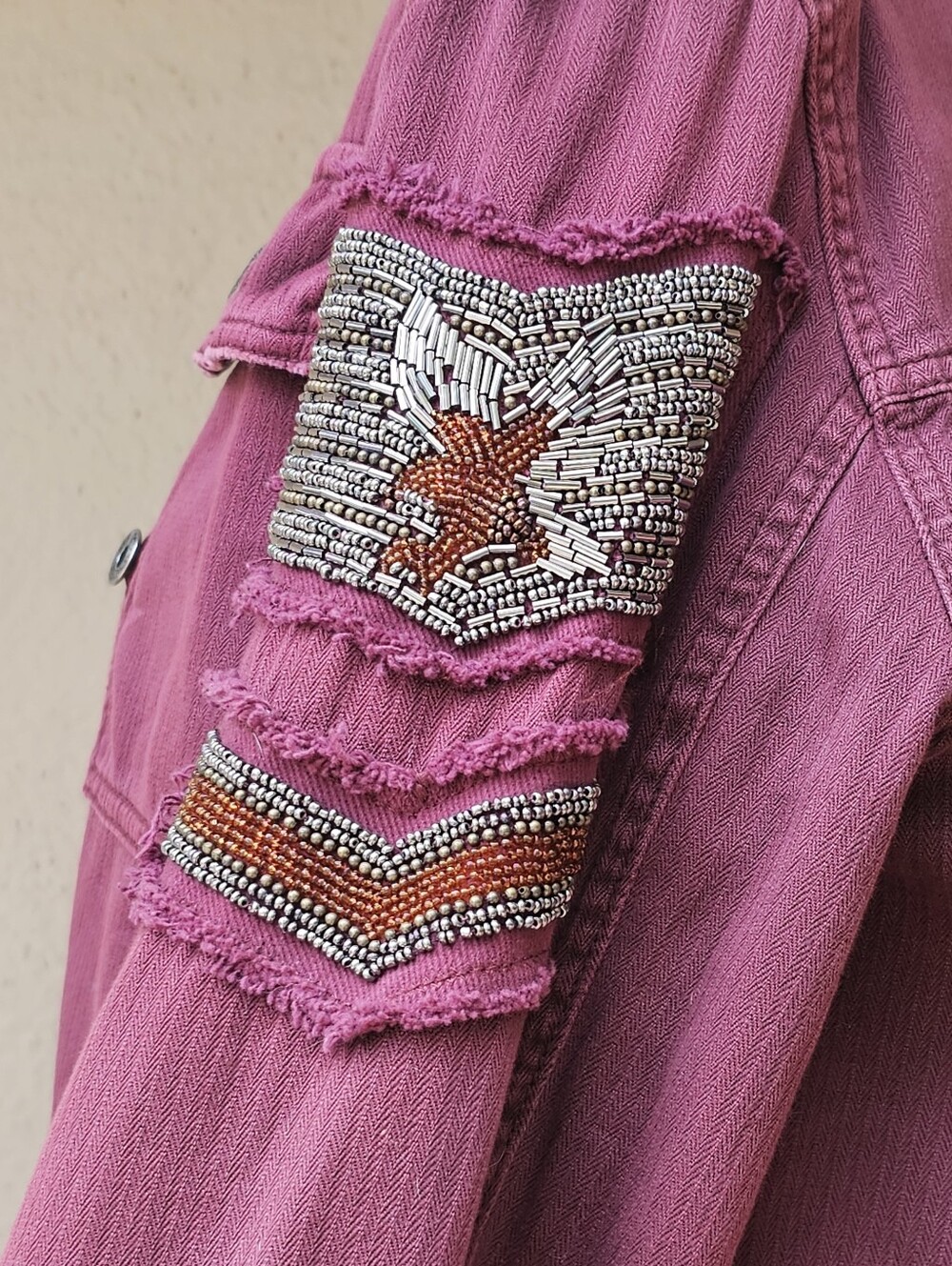 Free People Buttom Down Maroon Shacket W/ Beaded Patch Sz XS - Picture 7 of 9